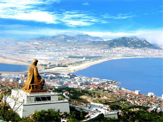 威海石岛赤山景区- 【地址】:山东省威海市荣成市石岛镇法华路石岛