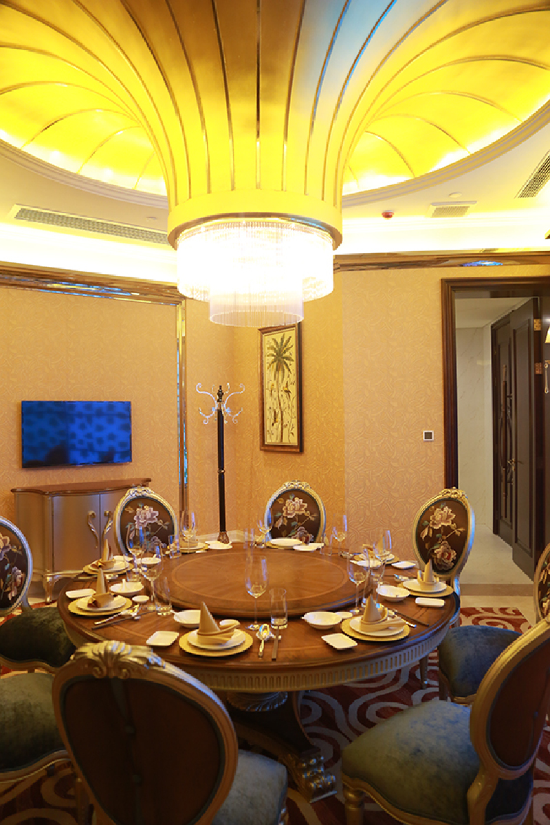 仅1117元享价值2399元的三亚唐拉雅秀酒店三