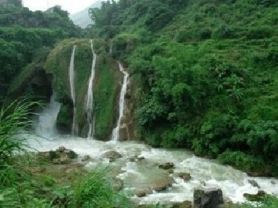 隆林各族自治县