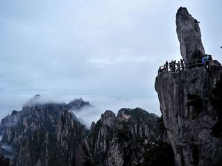  黄山风景区1日游>奇松 怪石 云海