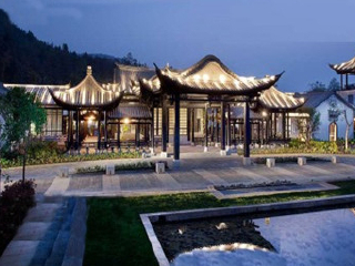 云南騰沖特價旅游團報價_云南騰沖跟團還是自由行_云南騰沖旅游價格多少