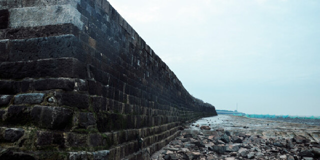 鱼鳞石塘风景图片