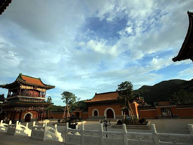 1cd48b3ff2114e30721017f2004eed09_w640_h480_c1_t0.jpg
