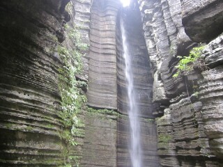 2021去湖北恩施旅游團(tuán)報(bào)價(jià)_怎么去湖北恩施旅游_到湖北恩施旅游多少錢