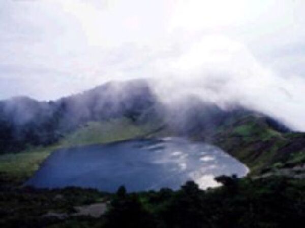 [清明]<韩国济州岛5日半自助游>吉祥航空，一天自由活动，赠魔术表演