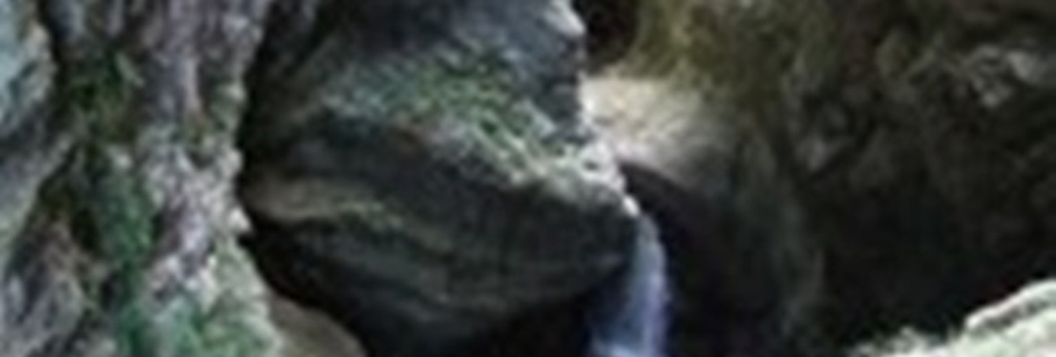 塔亚洞穴1