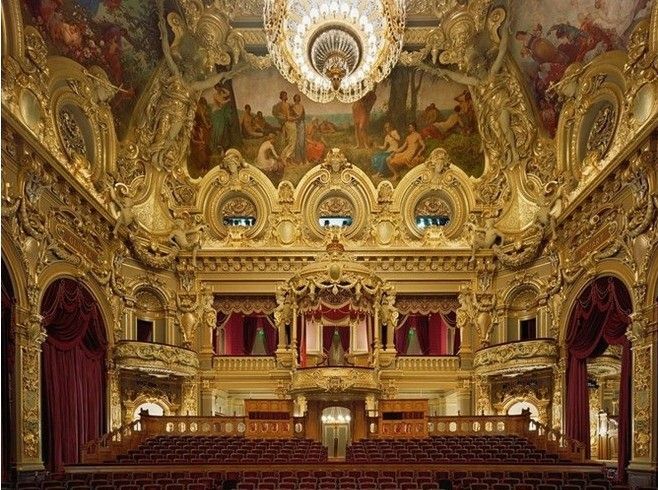 布拉格国家歌剧院