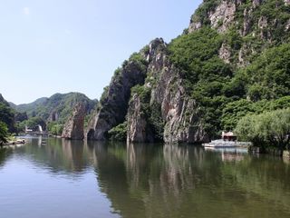 冰峪沟-鲅鱼圈2晚3日游>长春起止 每周五发团 东北旅游