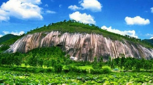  封开小桂林梦多奇-大斑石-千层峰小张家界2日游>惬意