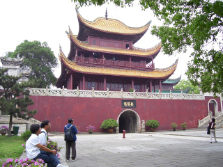 岳阳旅游景点_2018岳阳旅游收入