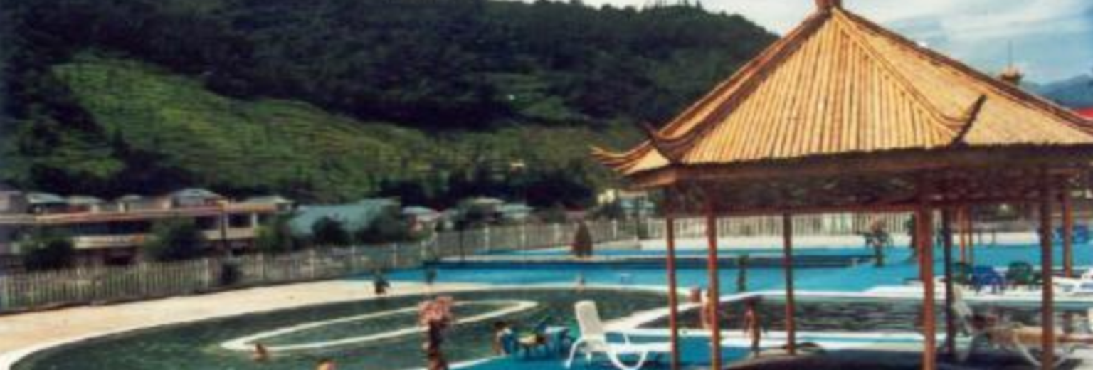 花水湾温泉旅游度假区游泳池