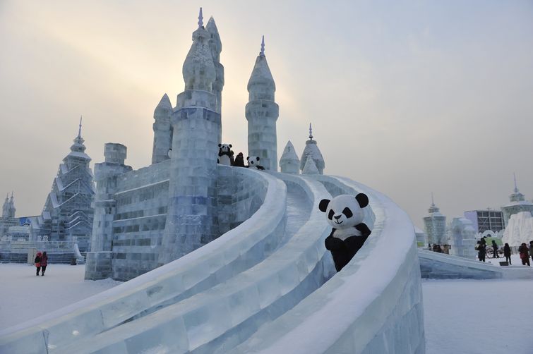 哈尔滨冰雪大世界简介_介绍_哈尔滨冰雪大世界旅游