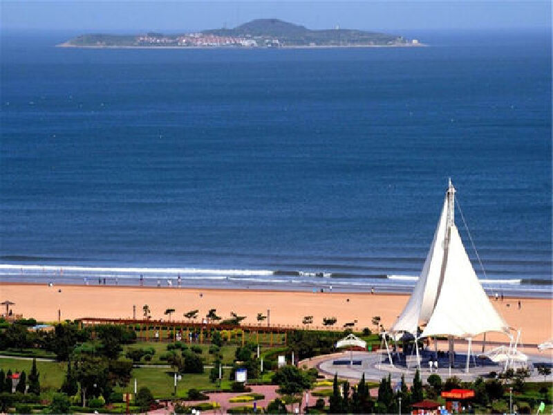 仅售99元起!享价值254元的青岛金沙滩自驾2日游宿四星颐瑞凯莱酒店 一线海景_团800团购网站大全