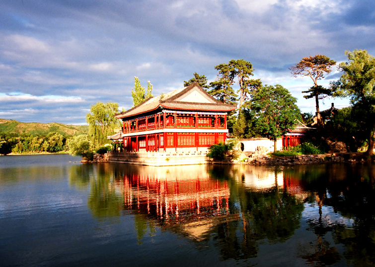 承德避暑山庄旅游攻略_避暑山庄旅游收入(2)