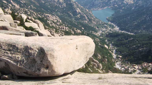 棋盘石风景游览区