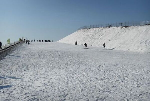 浮来青滑雪场