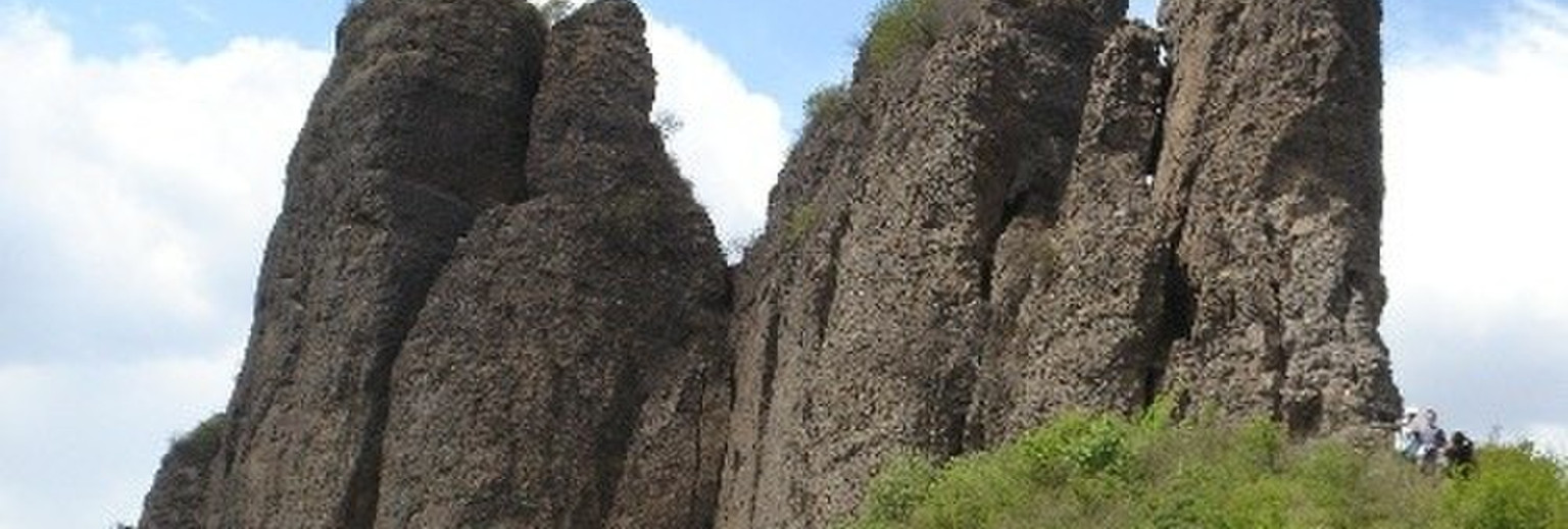 鸡冠山旅游攻略