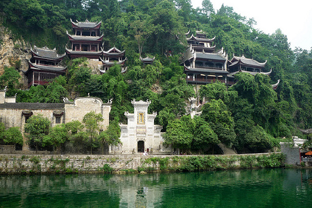 <贵州太极镇远古镇-舞阳河2日游>全程无购物、天天发团，已含贵阳往返火车票及舞阳河船票