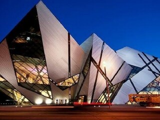 加拿大旅游費用_10月加拿大的旅游路線_加拿大十一旅游團