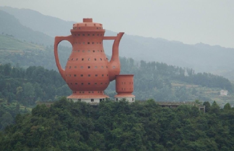 Ź
