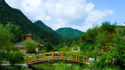 黄平浪洞森林温泉