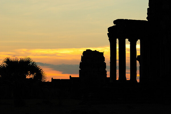 <柬埔寨吴哥艾美酒店3晚5日自助游>入住五星艾美酒店，上海直飞