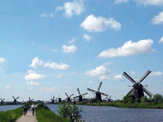 十一西歐洲游報價_西歐洲九月旅游_報團去西歐洲多少錢