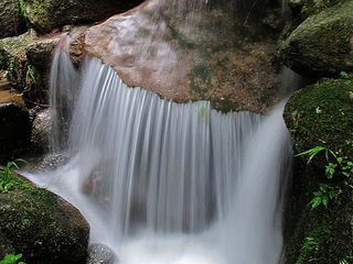 补天遗石 地址:湖南省长沙浏阳市大围山查看地图 简介:大围山景点