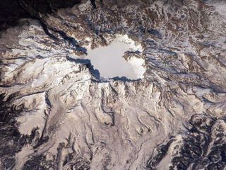 长白山 天池 火山岩石丁 厂家_长白山 天池 火山_长白山火山记载