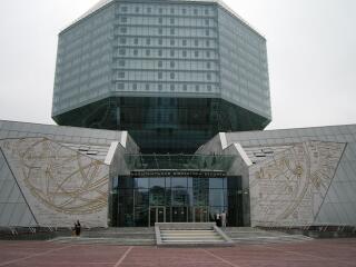 欧洲游玩攻略_欧洲好玩吗_玩什么