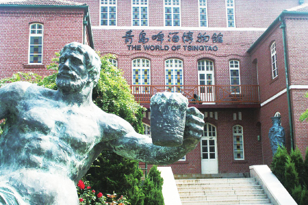 <青岛啤酒博物馆-德国总督楼旧址-电视塔-海上乘船观光-栈桥-五四广场1日游>纯玩无购物，臻品小团人数少，接送到位，青岛网红景点