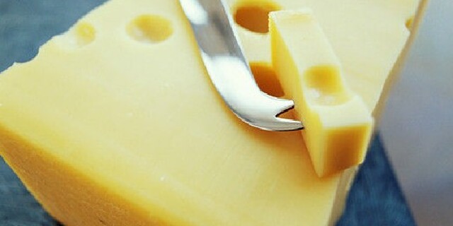 埃蒙塔尔奶酪(emmental)