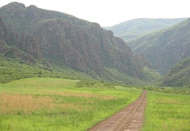 科右中旗蒙格罕山生态旅游景区图片