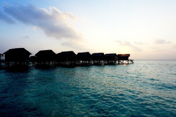 <马尔代夫圣塔拉富士Centara Ras Fushi 4晚5日自助游>香港出发