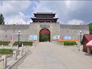 內(nèi)蒙古呼倫貝爾旅行跟團(tuán)_10月內(nèi)蒙古呼倫貝爾旅游_內(nèi)蒙古呼倫貝爾過春節(jié)旅行團(tuán)