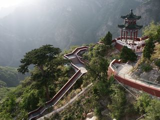 圣莲山风景区旅游攻略