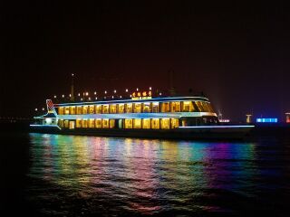 <温州雁荡山-龙游石窟-千岛湖双动车4日游