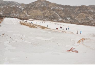 【九龙山滑雪场地图】九龙山滑雪场在哪里_九龙山滑雪