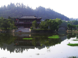 現(xiàn)在到江西廬山旅游多少錢_旅行團江西廬山游_去江西廬山旅游怎么走