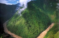 探险雅鲁藏布大峡谷