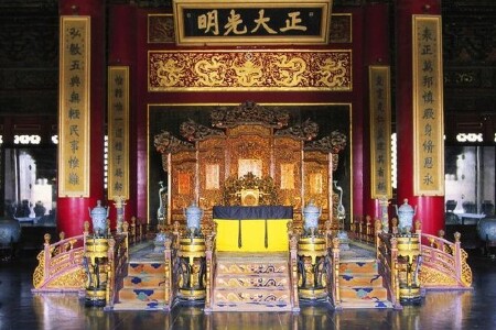 <北京-天津4日游>含接机站，精选酒店可延住/提前加住，长陵，双城记，吃北京烤鸭，坐游船出海，漫步胡同/观升旗，观柳岸风荷（当地参团）