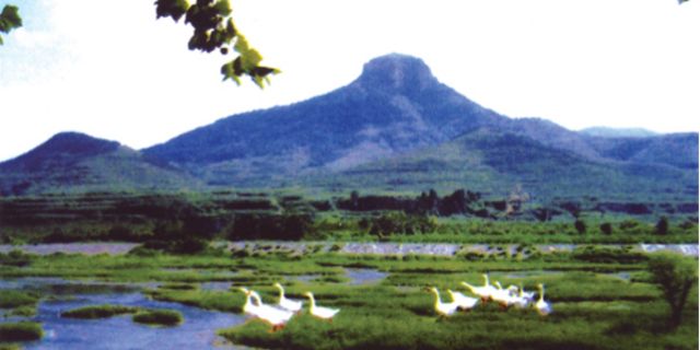 馒头山风景图片