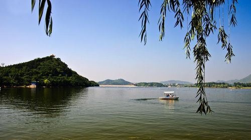  北京雁栖湖自驾2日游>宿格林兄弟假日酒店标间或大床