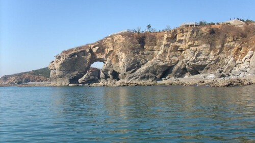 大连滨海国家地质公园核心园区地处大连金石滩国家旅游度假区境内,总
