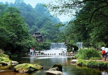 雁苍山风景区图片