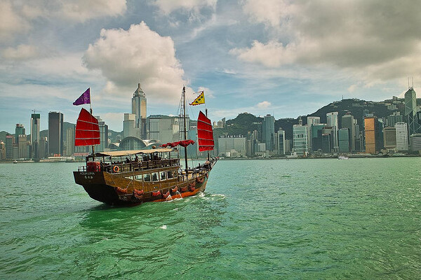 <香港海洋公园梦幻水都>精彩香港一日游，2人即可成行