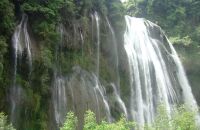 参观大叠水瀑布