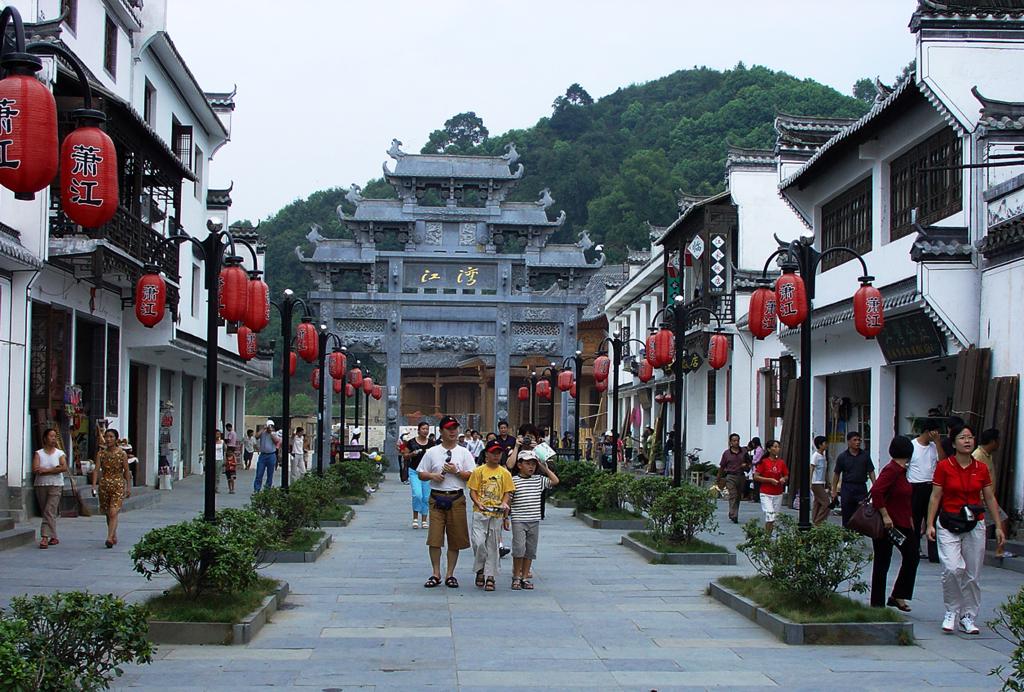婺源东线-篁岭-熹园高铁动车4日游深度游东线4a级景点,宿四星含自助
