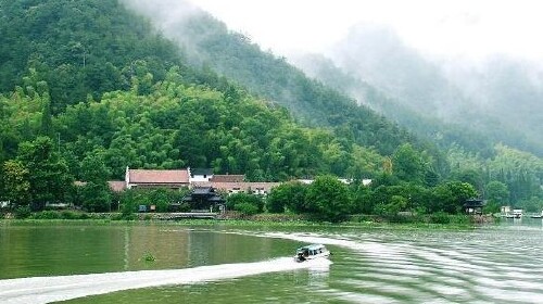 <桐庐大奇山-富春江小三峡严子陵钓台-富阳龙门山皮划艇漂流自驾3日游