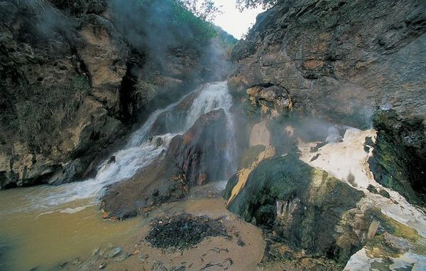 火山公园图片_火山公园旅游图片_火山公园旅游景点